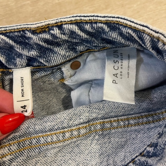 PacSun Blue Jean Mom Short High-Waisted Vintage Style - Picture 7 of 8